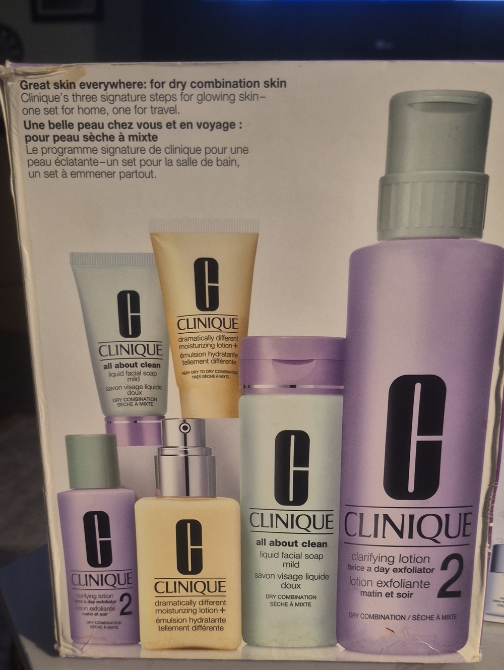 Clinique Skincare Set - Lavender, Pale Yellow & Mint